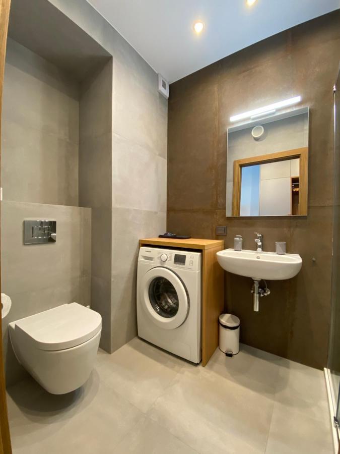 Maya'S Flats & Resorts 41 - Walowa 25 กดัญสก์ ภายนอก รูปภาพ