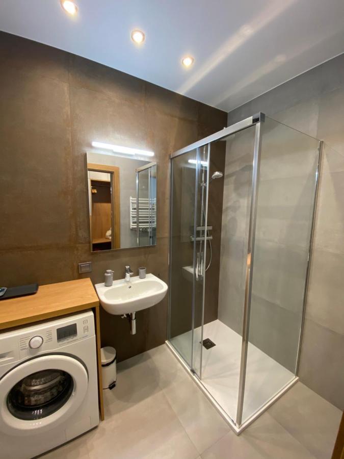 Maya'S Flats & Resorts 41 - Walowa 25 กดัญสก์ ภายนอก รูปภาพ